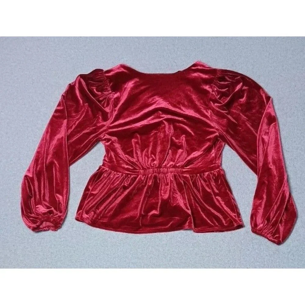 Old Navy Velvet Peplum Waist Defining Blouse Small Deep Red Puff Sleeve Babydoll